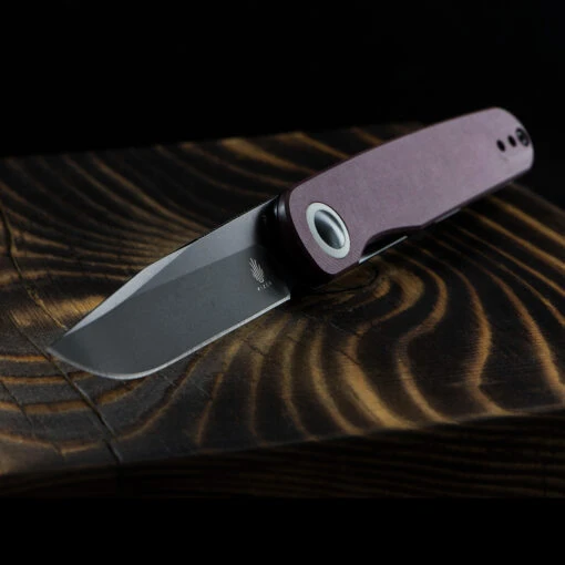 Kizer Squidward Richlite Red Folding Knife -Outdoor Survival Store squidardrichlitedet3 84343.1686929124