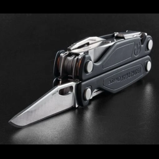 Leatherman Charge+ -Outdoor Survival Store wit lt955det2 82109.1690190462